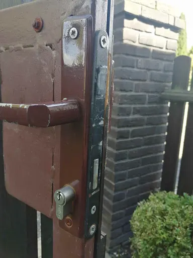 IMBUS - REGULACJE OKNA, DRZWI, ROLETY 600-413-815